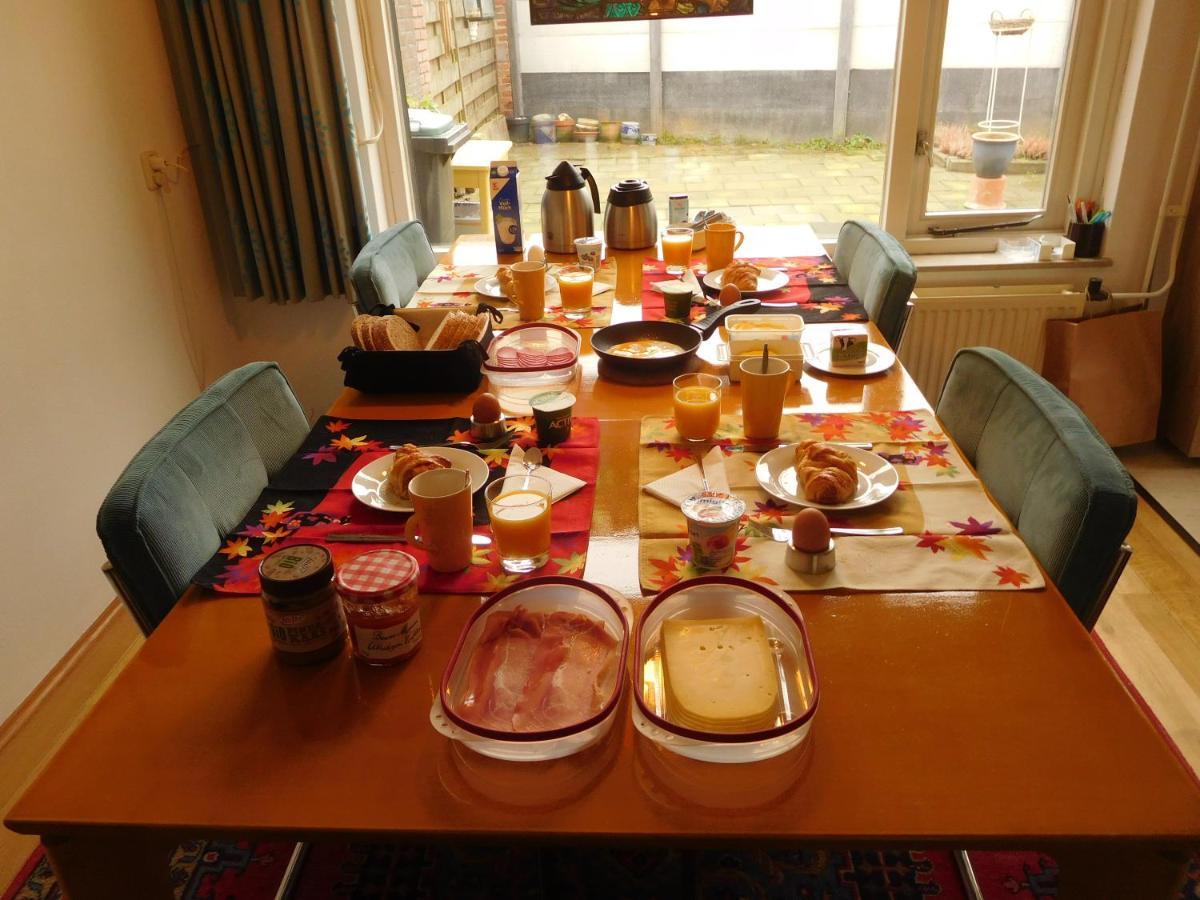 ケルクラーデ Nulland Bed & Breakfast エクステリア 写真